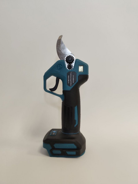 Аккумуляторный кусторез, (секатор) 21v, 4Ah Аккум, З/У GRUWATT