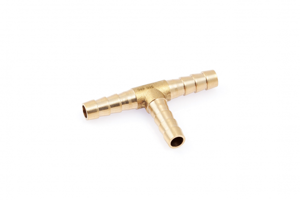 949006 Штуцер соединительный Т-образный латунный елочка 7мм