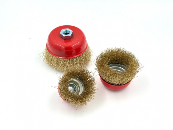 Щетка-крацовка чашечная 75мм (латунь) SKOLE