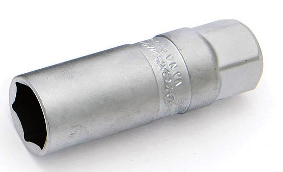 610656 Головка 6-ти гранная свечная с магнитной вставкой х 16мм 3/8"