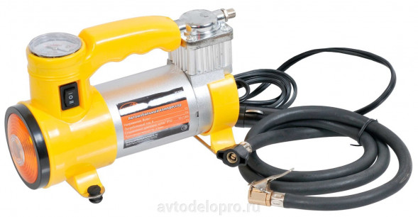 40305 Автокомпрессор "АвтоДело" 12V с фонарем (10,5 АТМ 35L/MIN)
