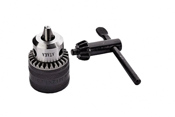 Патрон № 12 1,5-13мм 3/8&quot; с ключом стандарт Атака