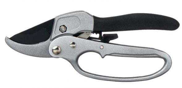 Секатор с храповым механизмом FT 901